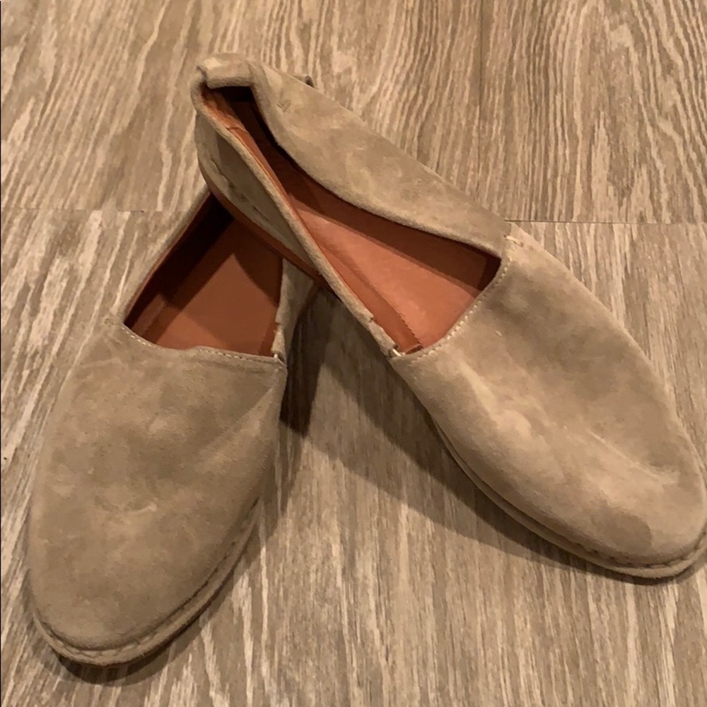 Frye Loafers Size 8 B shooter